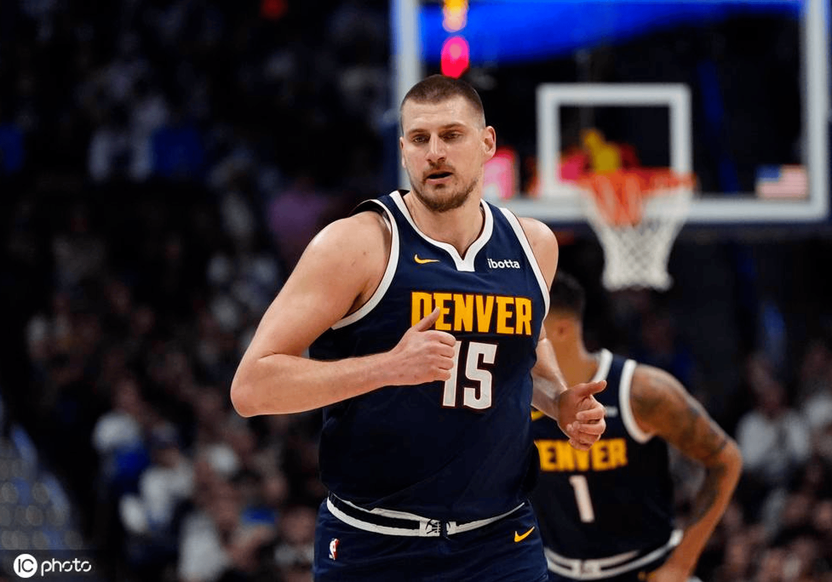 包含加时末段体能课后，夏洛特黄蜂临场应变备战NBA总决赛，引发热议，轮换策略成焦点的词条-开云体育下载