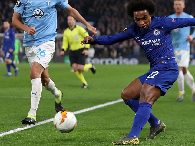 武汉三镇训练开放日,冲刺阶段豪取连胜引欢呼,欧联在即,赛程密集仍需轮换的简单介绍 武汉三镇训练开放日,冲刺阶段豪取连胜引欢呼,欧联在即,赛程密集仍需轮换的简单介绍